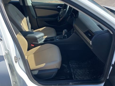 Used 2019 Volkswagen Jetta SEL image 6