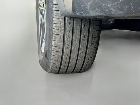 Used 2025 Hyundai Tucson SEL AWD/4WD image 43