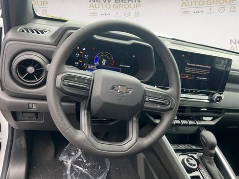 New 2026 Chevrolet Colorado Trail Boss AWD/4WD image 12