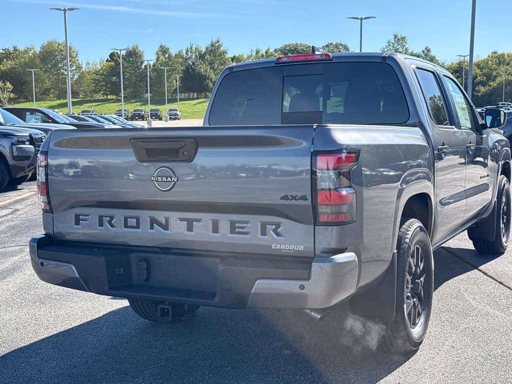 New 2027 Nissan Frontier SV w/ SV Convenience Package AWD/4WD image 17