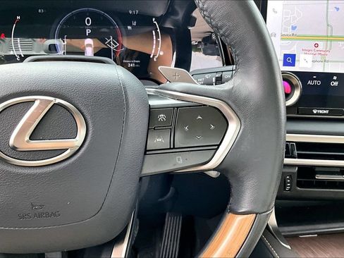 Used 2024 Lexus RX 350 FWD w/ Convenience Package image 21