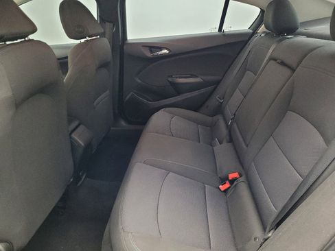 Used 2018 Chevrolet Cruze LT image 18
