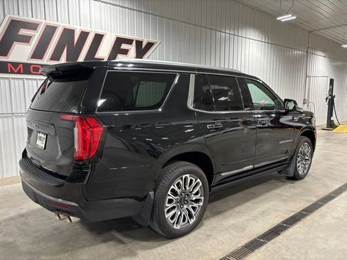 Used 2024 GMC Yukon Denali Ultimate AWD/4WD image 13