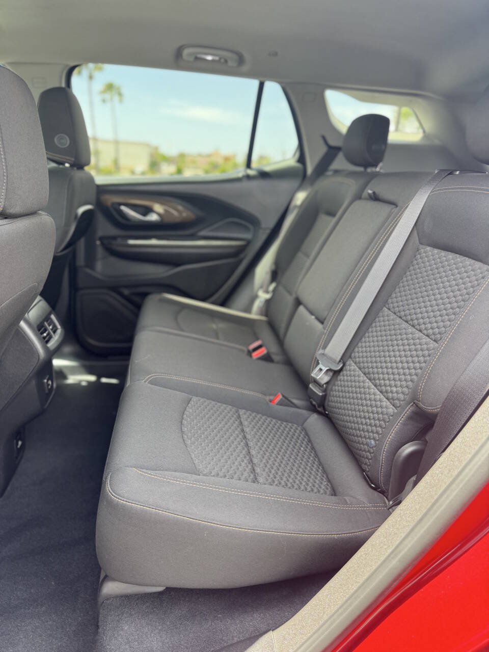 Used 2019 GMC Terrain SLE w/ Driver Convenience Package FWD image 14
