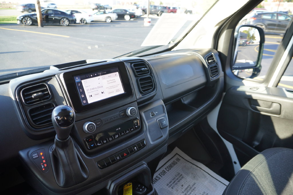 Used 2025 RAM ProMaster 2500 w/ U-Haul Equipment Group FWD image 19