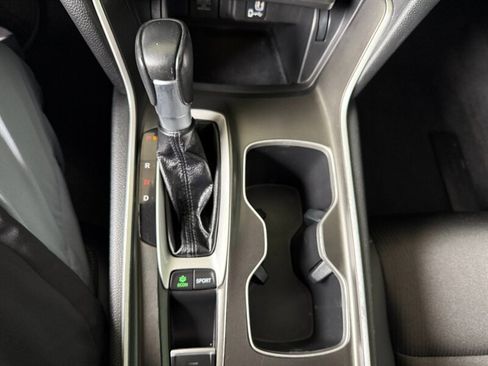 Used 2018 Honda Accord Sport image 33
