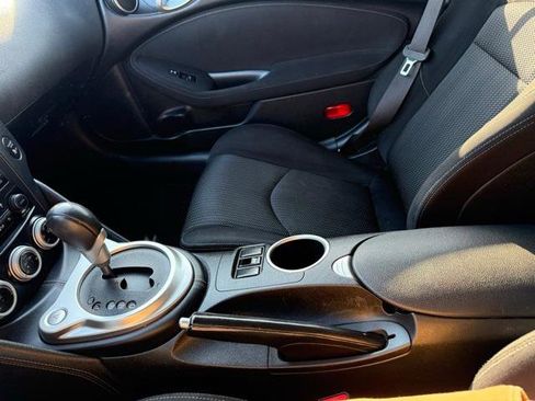Used 2020 Nissan 370Z Coupe image 19