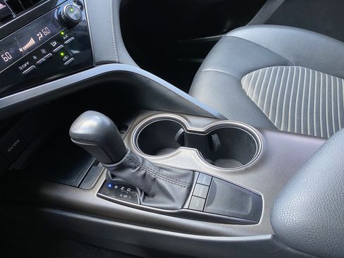 Used 2023 Toyota Camry SE FWD image 27