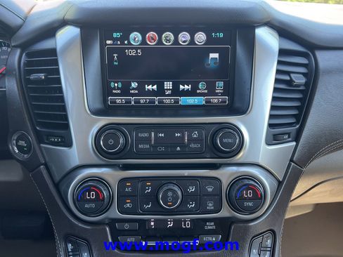 Used 2020 Chevrolet Suburban Premier image 8