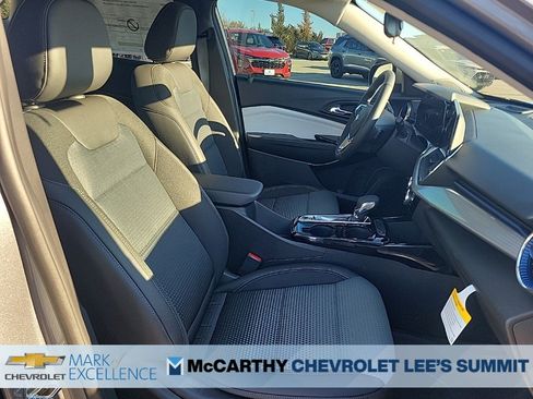 New 2026 Chevrolet Trax LT w/ LT Convenience Package image 10