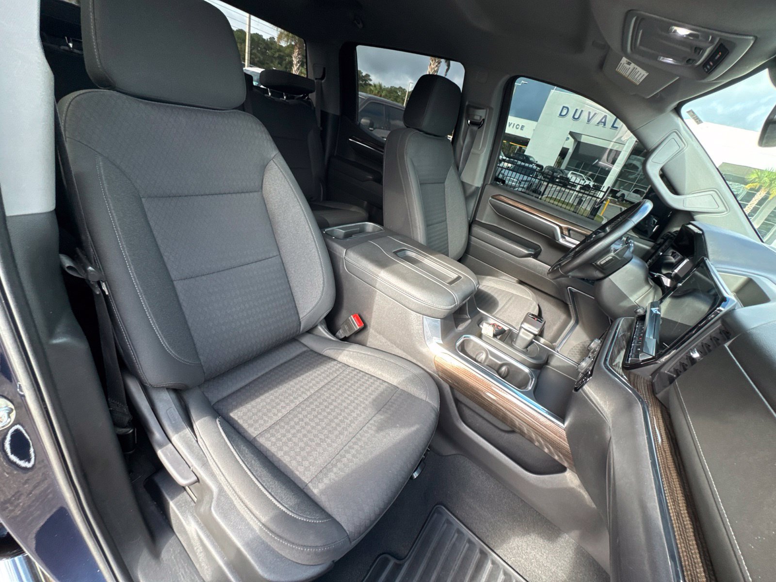 Used 2022 Chevrolet Silverado 1500 RST RWD image 18