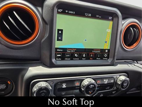 Used 2022 Jeep Gladiator Mojave w/ LED Lighting Group AWD/4WD image 26
