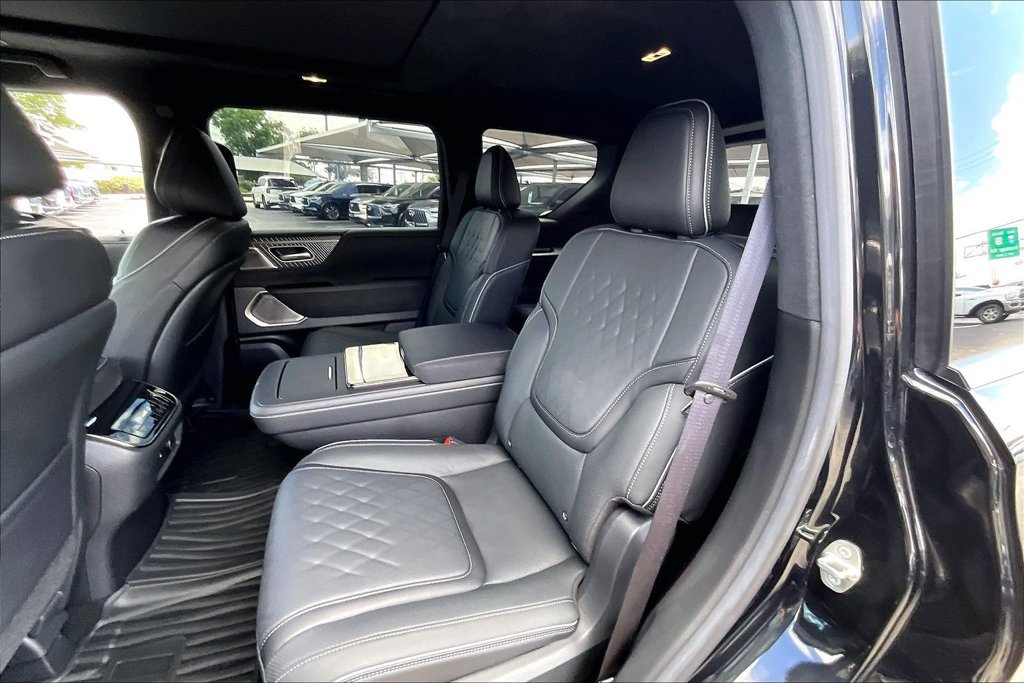 New 2027 INFINITI QX80 Autograph w/ Premium Cargo Package AWD/4WD image 37