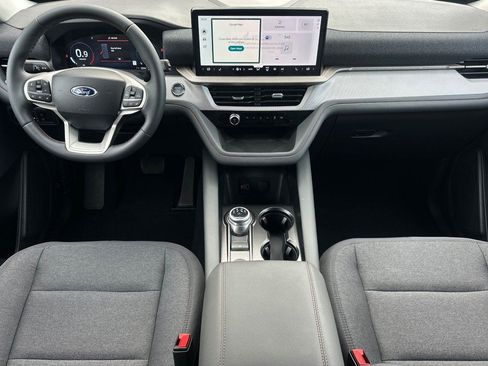 New 2026 Ford Explorer Active image 10