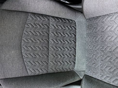 Used 2022 Chevrolet Equinox LT image 19