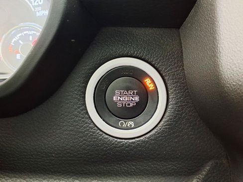 Used 2022 RAM 1500 Big Horn AWD/4WD image 23