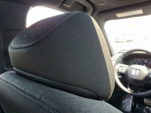 Used 2023 Honda Accord Sport image 9