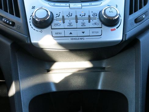 Used 2014 Chevrolet Equinox LS image 27