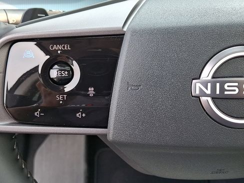 Certified 2026 Nissan Murano Platinum w/ Cargo Package AWD/4WD image 22