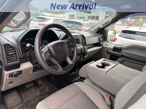 Used 2017 Ford F150 XL w/ Equipment Group 101A Mid AWD/4WD image 12