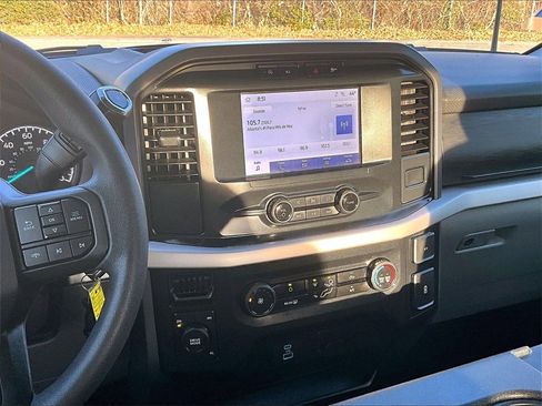 Used 2023 Ford F150 XLT image 11