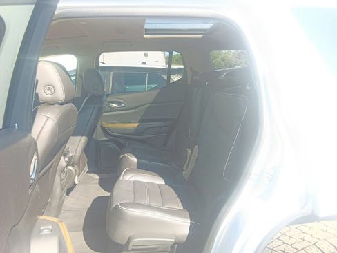 Used 2019 GMC Acadia Denali w/ Technology Package AWD/4WD image 30