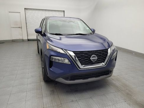 Used 2023 Nissan Rogue SV FWD image 14
