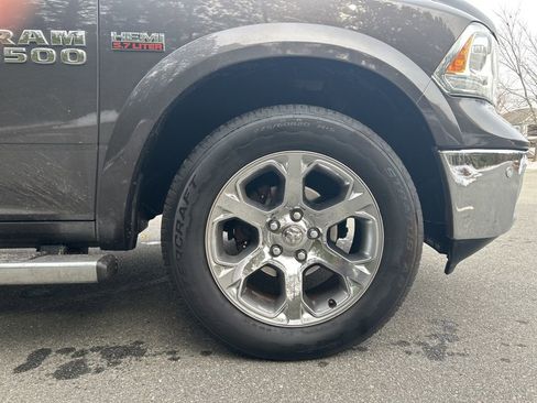 Used 2014 RAM 1500 Laramie w/ Convenience Group image 6