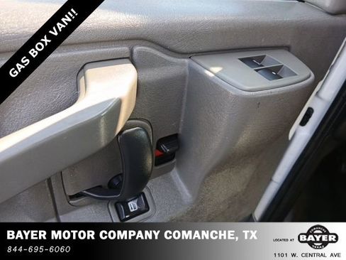 Used 2016 GMC Savana 3500 Extended image 17