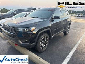 Used 2026 Jeep Compass Trailhawk AWD/4WD video 1