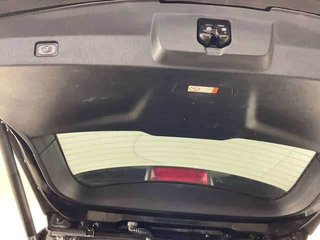 Used 2017 Ford Explorer XLT w/ Equipment Group 202A AWD/4WD image 29