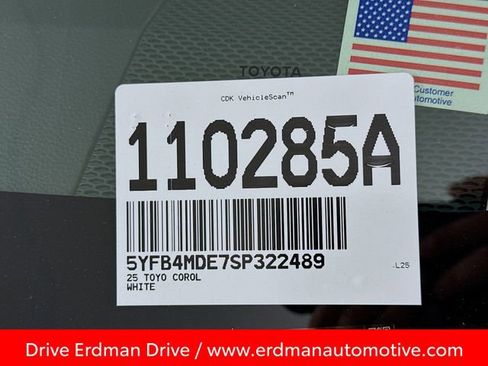 Certified 2025 Toyota Corolla LE image 31