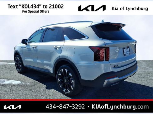 New 2026 Kia Sorento EX AWD/4WD image 6