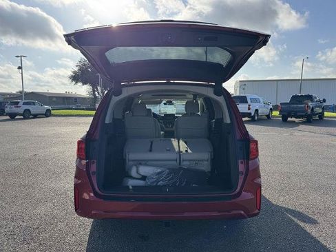 Used 2026 Honda Odyssey EX-L image 5