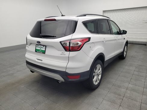 Used 2018 Ford Escape SE FWD image 9