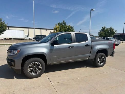 Used 2022 Chevrolet Colorado Z71 RWD image 4