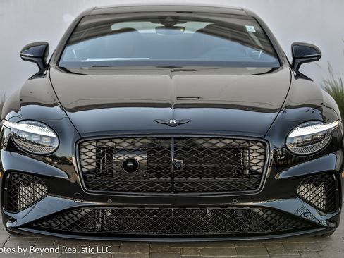 Used 2025 Bentley Continental GT image 8