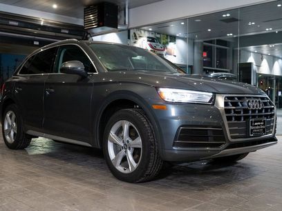 Used 2020 Audi Q5 2.0T Premium w/ Convenience Package