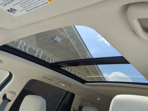 Used 2020 Cadillac XT6 Premium Luxury image 18