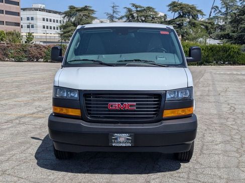 New 2026 GMC Savana 2500 w/ Driver Convenience Package RWD image 2