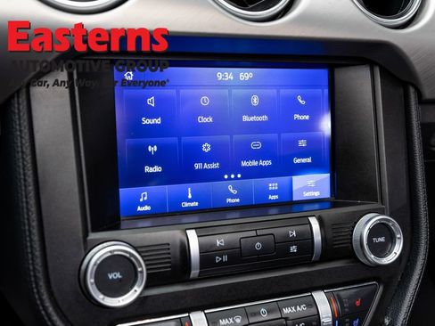 Used 2022 Ford Mustang Premium RWD image 19