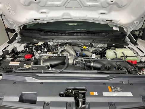 New 2025 Ford F250 Lariat w/ Lariat Ultimate Package image 9