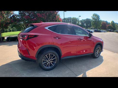 Certified 2025 Lexus NX 250 FWD w/ Accessory Package (P2) image 8