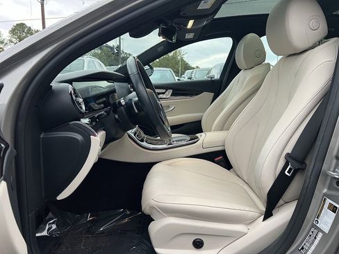 Used 2021 Mercedes-Benz E 350 Sedan image 22