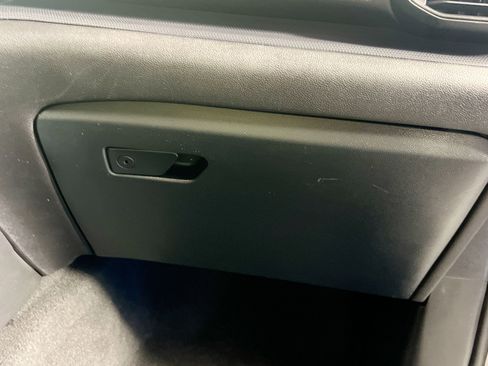 Used 2023 Ford Explorer 2WD image 33