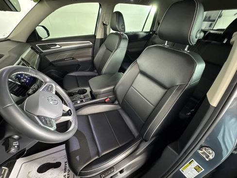 Used 2022 Volkswagen Atlas SEL AWD/4WD image 31