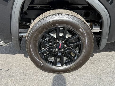 New 2026 GMC Sierra 1500 Elevation image 11