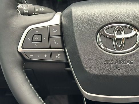 New 2026 Toyota Highlander Platinum AWD/4WD image 28