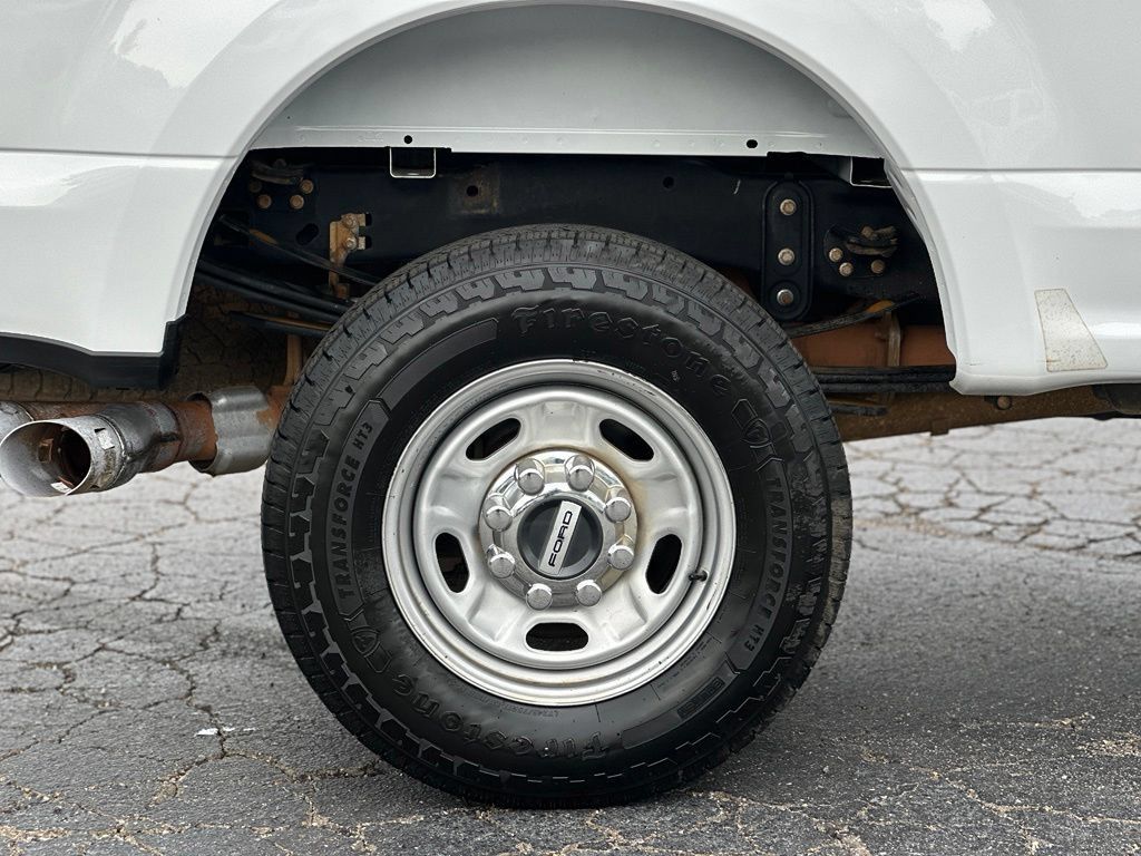 Used 2018 Ford F250 XL w/ Power Equipment Group AWD/4WD image 28
