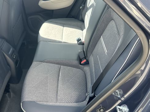 New 2025 Hyundai Venue Limited image 13